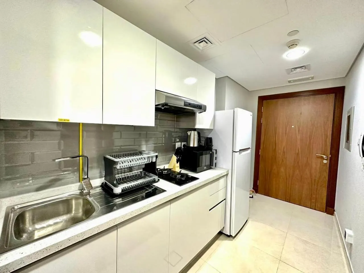 Prime Location , Bright Studio , High Floor Dubai United Arab Emirates